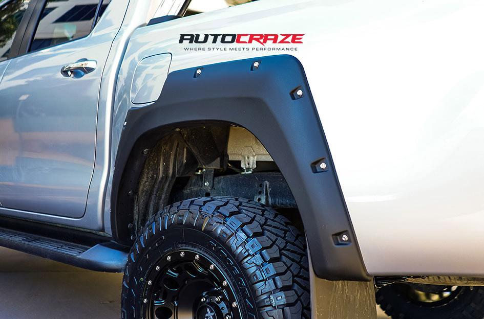 TOYOTA HILUX 4WD HOLESHOT XD SATIN BLACK
